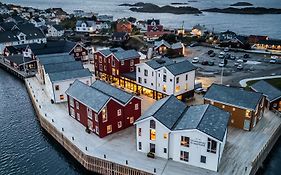 Henningsvær Bryggehotell - by Classic Norway Hotels